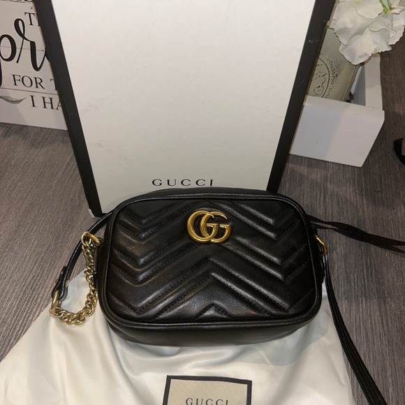 GG MARMONT MINI SHOULDER BAG - Picture 1 of 3